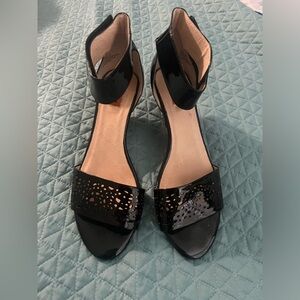 Miz Mooz Heels Size 10W. Beautiful Black Leather with Strap EUC